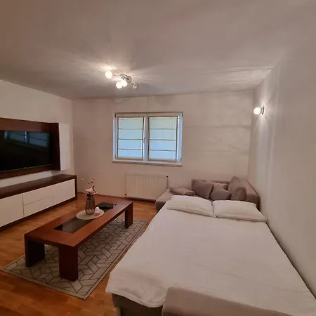 Cikma Apartment *